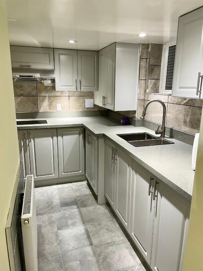 Perfect Home-Private Washrooms,Free Parking,High Speed Net Toronto Exterior foto