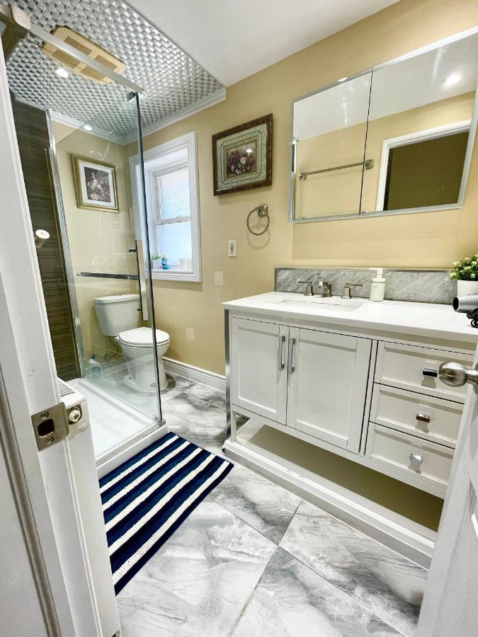 Perfect Home-Private Washrooms,Free Parking,High Speed Net Toronto Exterior foto